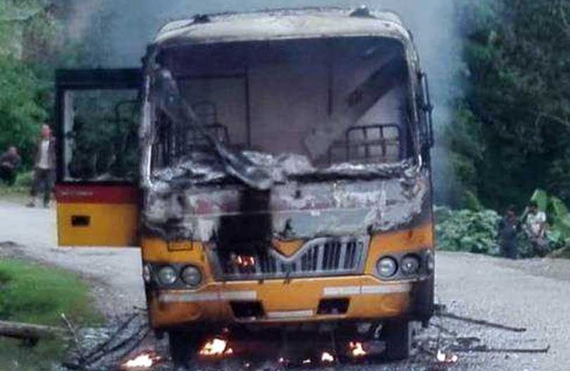 Bus-aagjani-1534227696.jpg