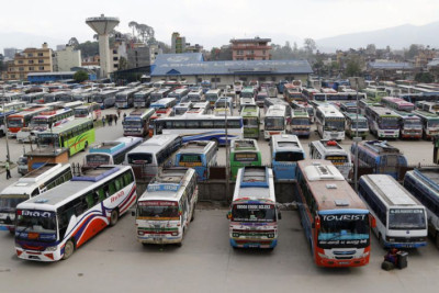 bus-1696650316.jpg